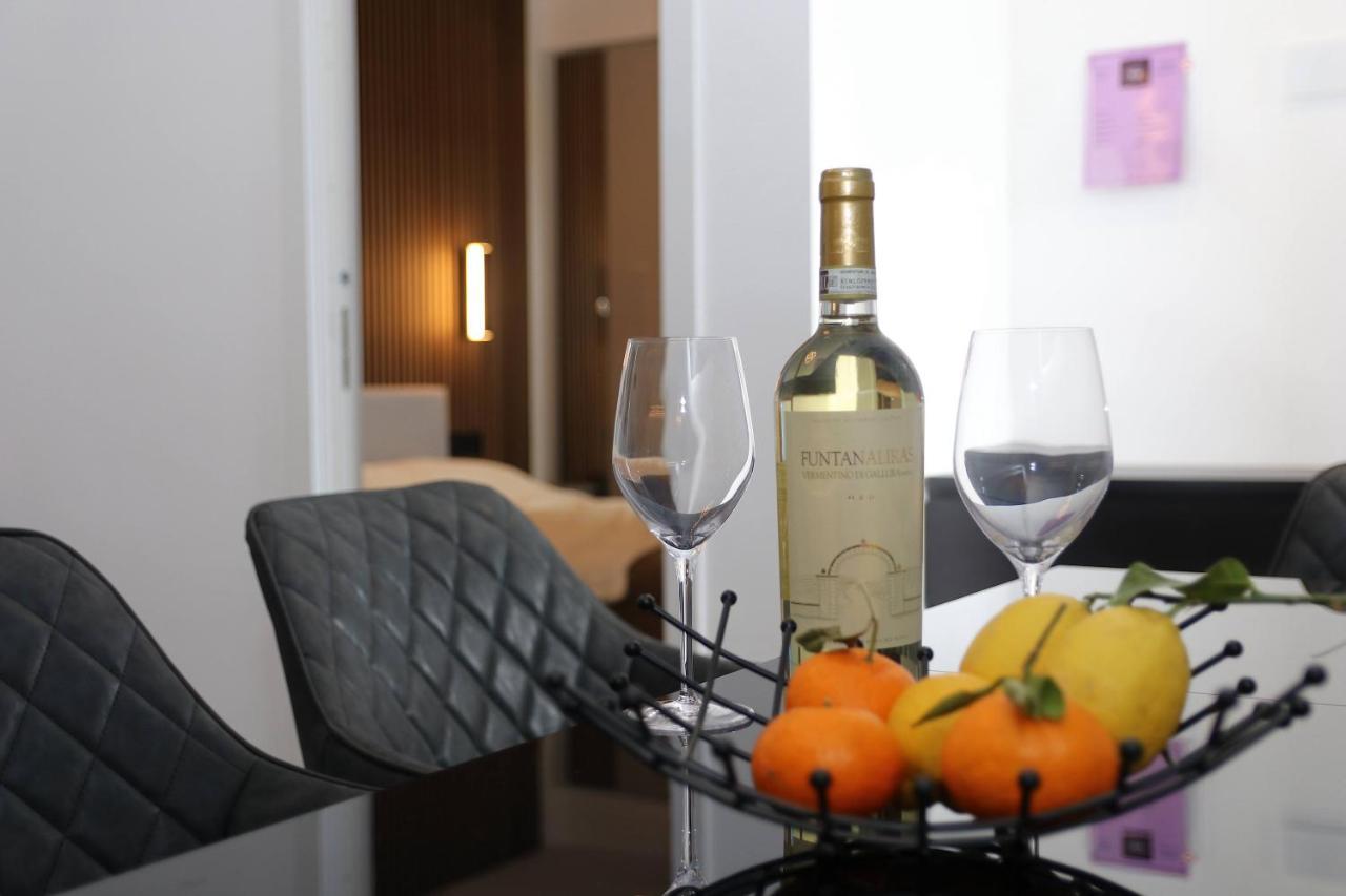 Luxury Pure! Bazzoni 2-Room Suite, Fully Equipped Olbia Kültér fotó